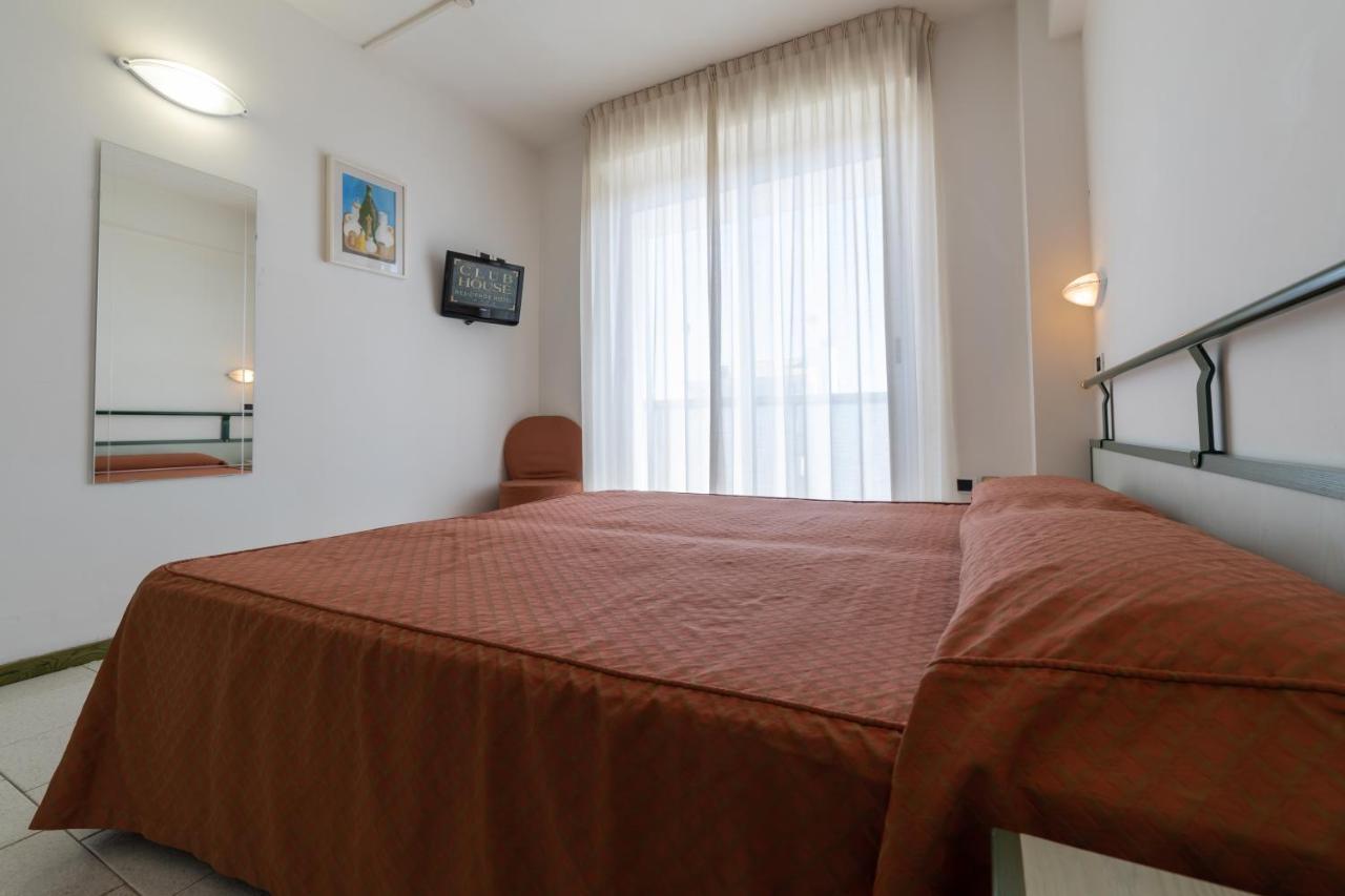 Residence Hotel Club House กัตตอลิกา ภายนอก รูปภาพ