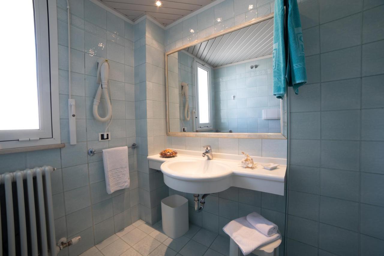 Residence Hotel Club House กัตตอลิกา ภายนอก รูปภาพ