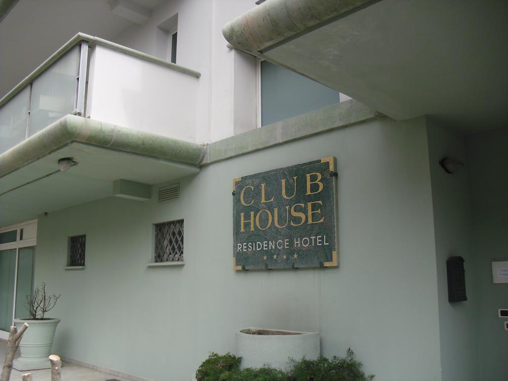 Residence Hotel Club House กัตตอลิกา ภายนอก รูปภาพ