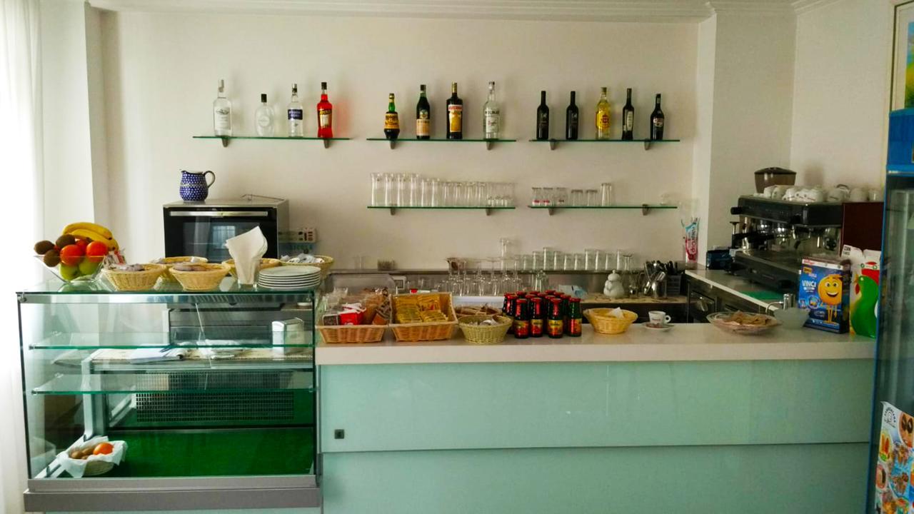 Residence Hotel Club House กัตตอลิกา ภายนอก รูปภาพ